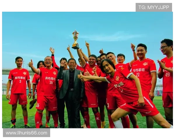 陈敏专访:追忆绿茵岁月与足球梦想的旅程